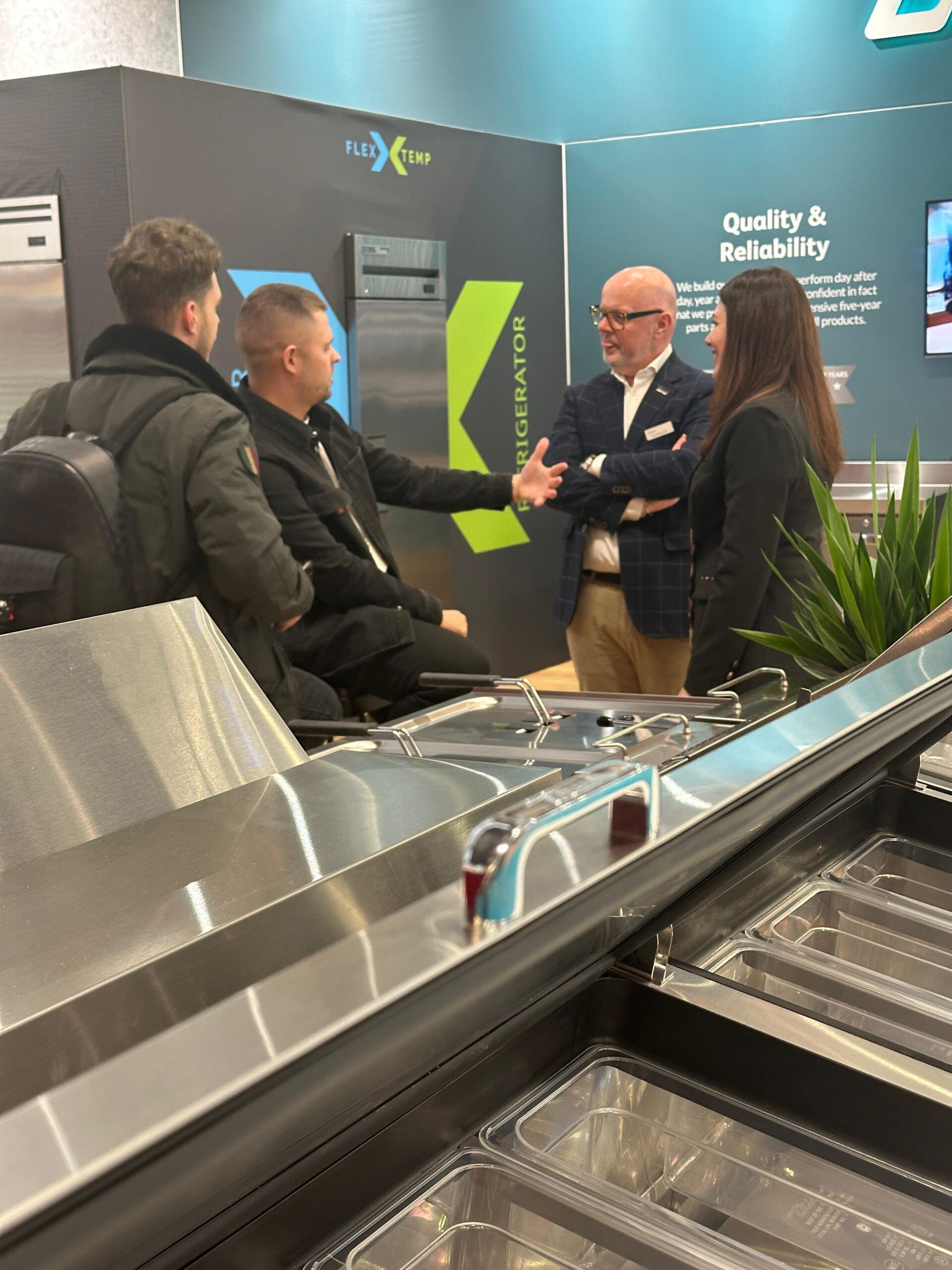 f56431dd-3f39-43c5-9765-9c01bcc5ce3c